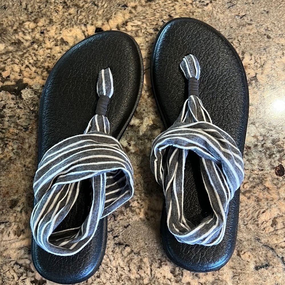 Sanuk Sandals
